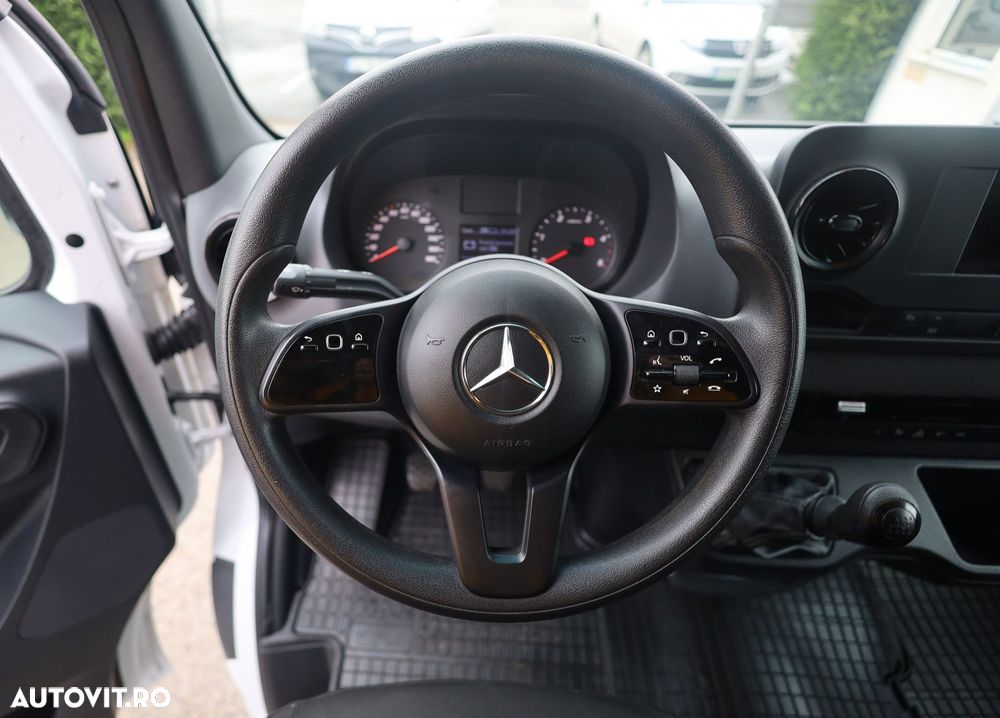 Mercedes-Benz Sprinter L2H2 Axa Dubla - 17