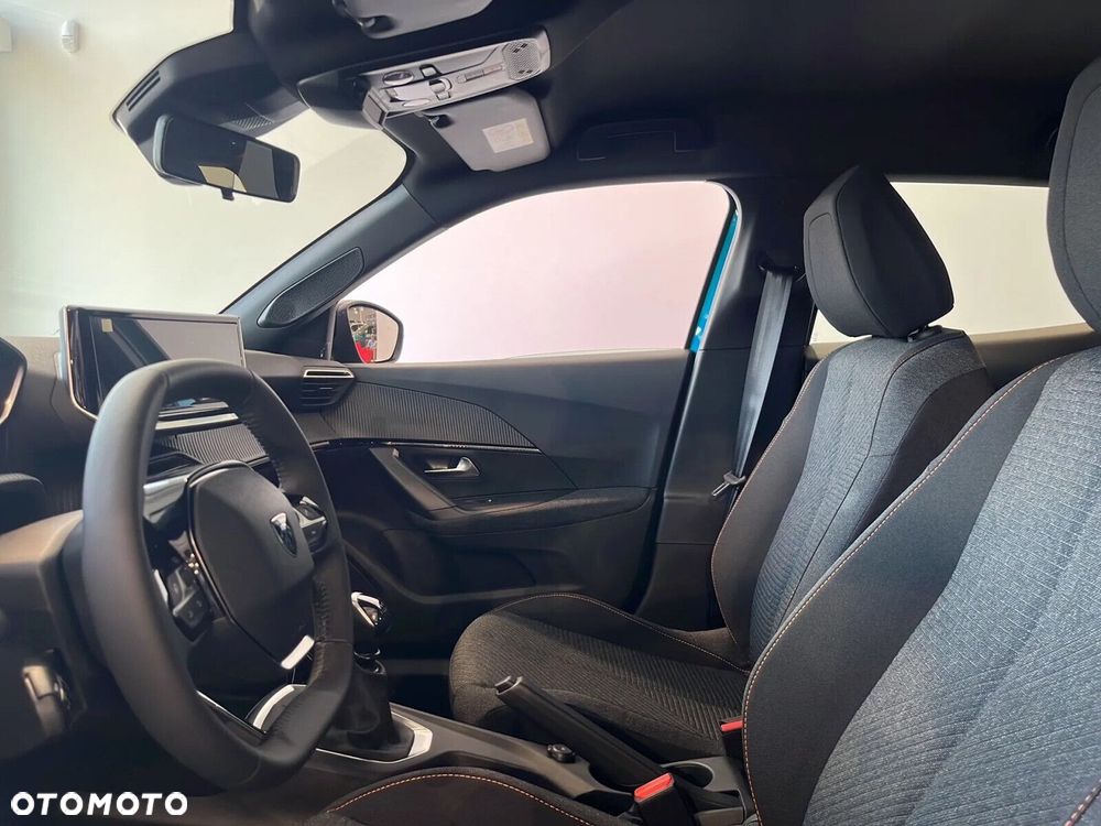 Peugeot 2008 - 9