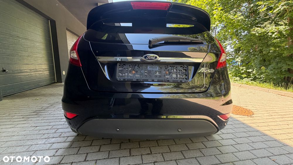 Ford Fiesta - 26