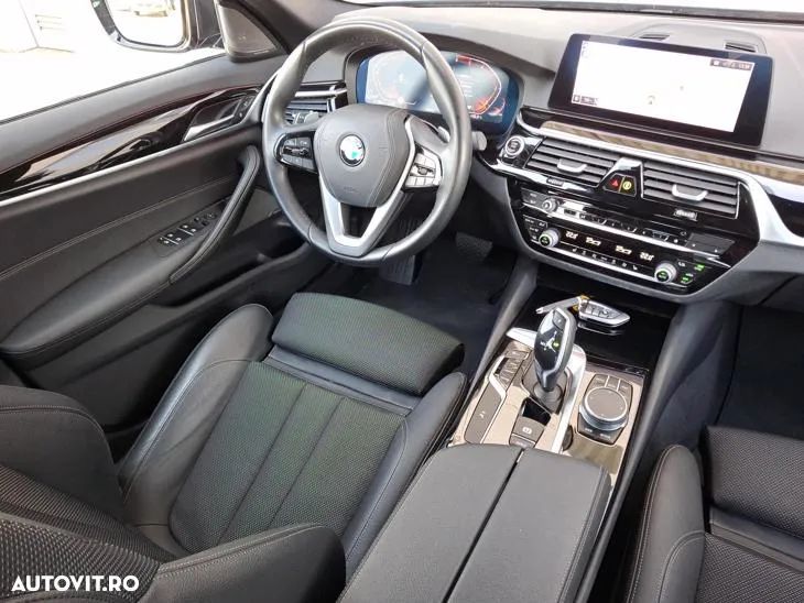 BMW Seria 5 520d Aut. Luxury Line - 18