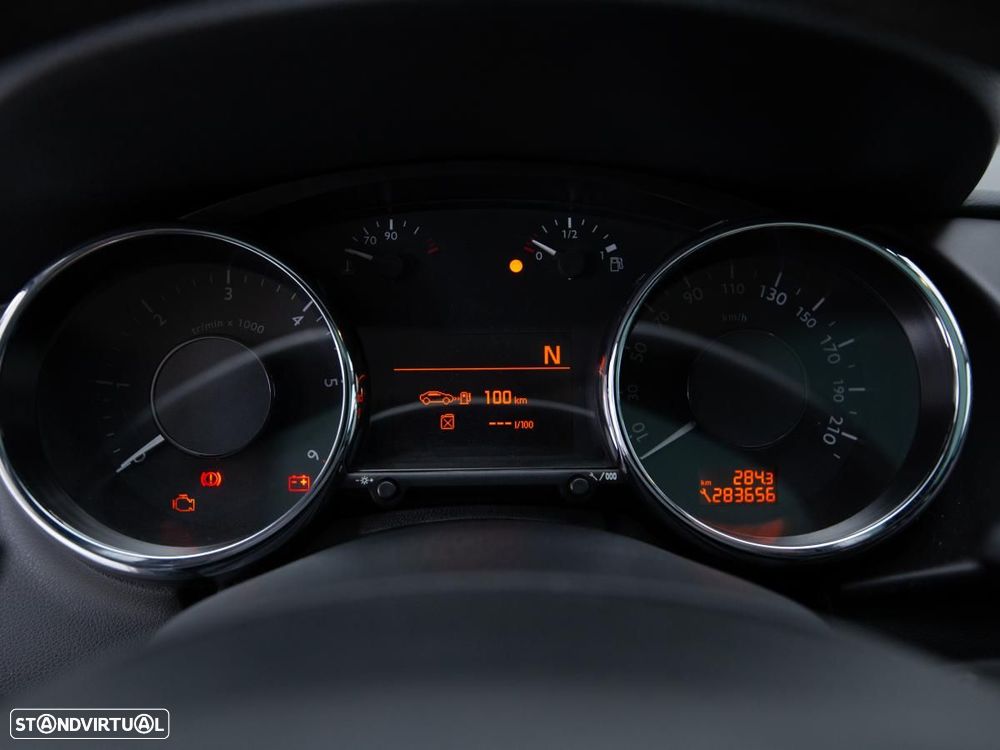 Peugeot 3008 - 18