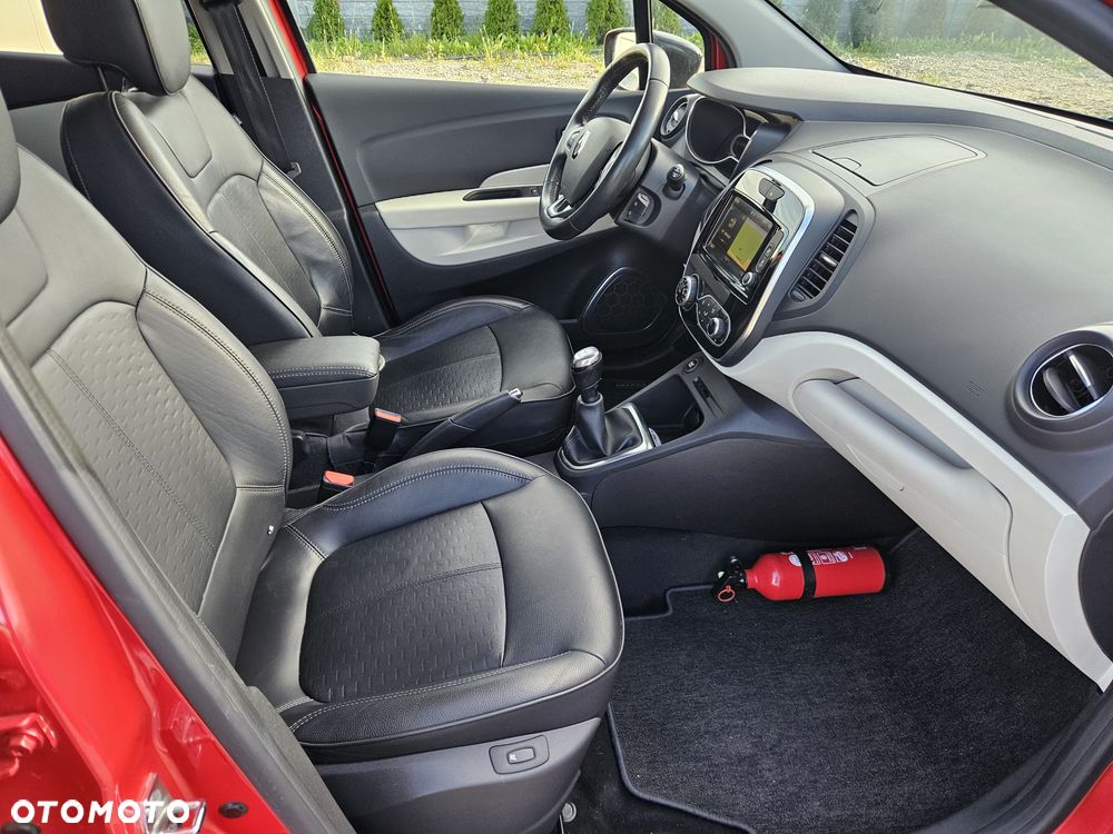 Renault Captur (ENERGY) TCe 90 BOSE EDITION - 31