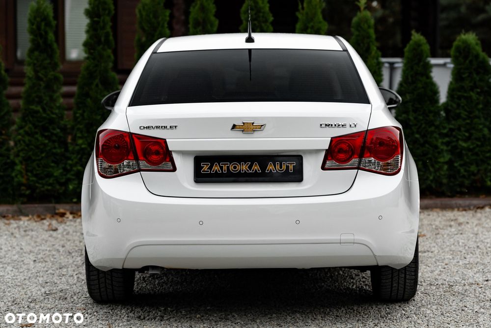 Chevrolet Cruze 1.8 LS - 8