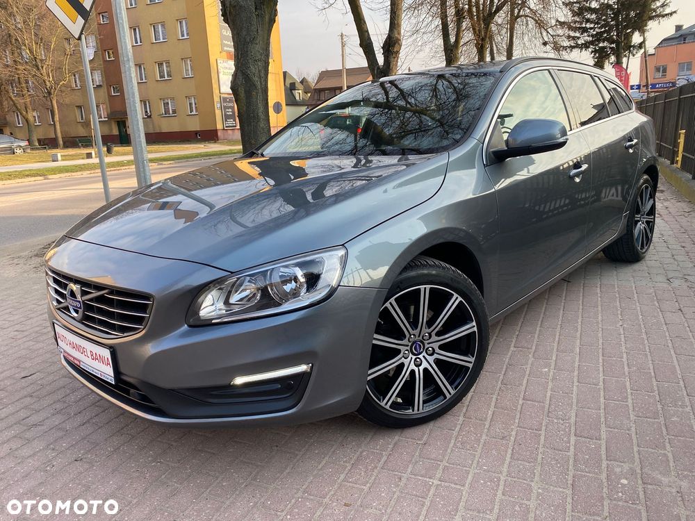 Volvo V60 D3 Summum - 22