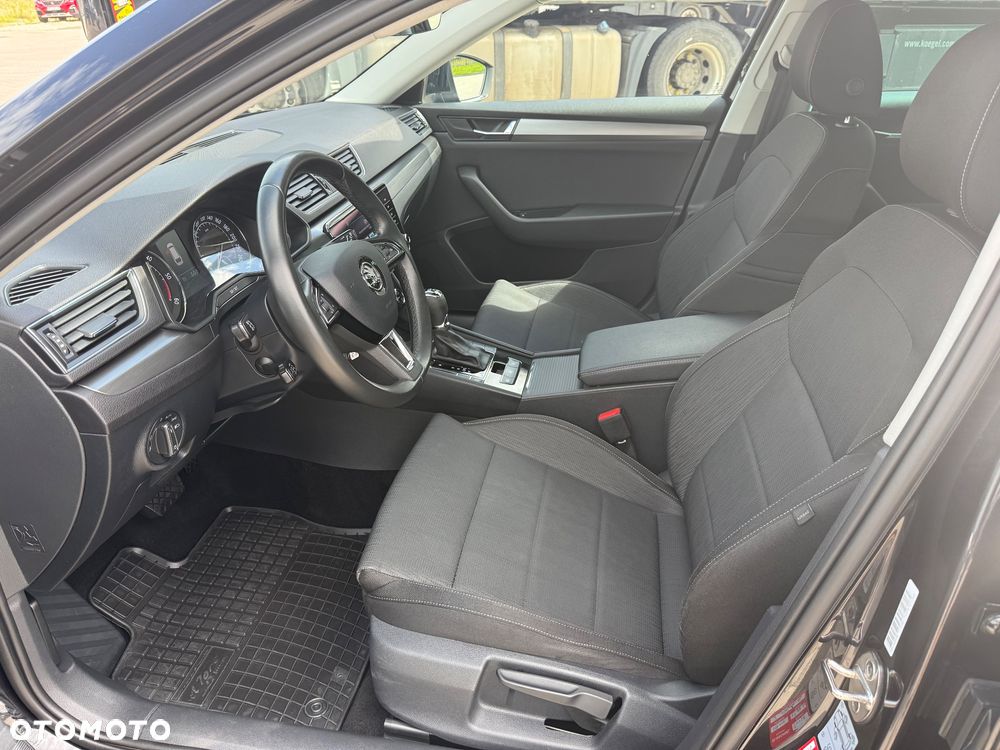 Skoda Superb 2.0 TDI 4x4 DSG Premium Edition - 23