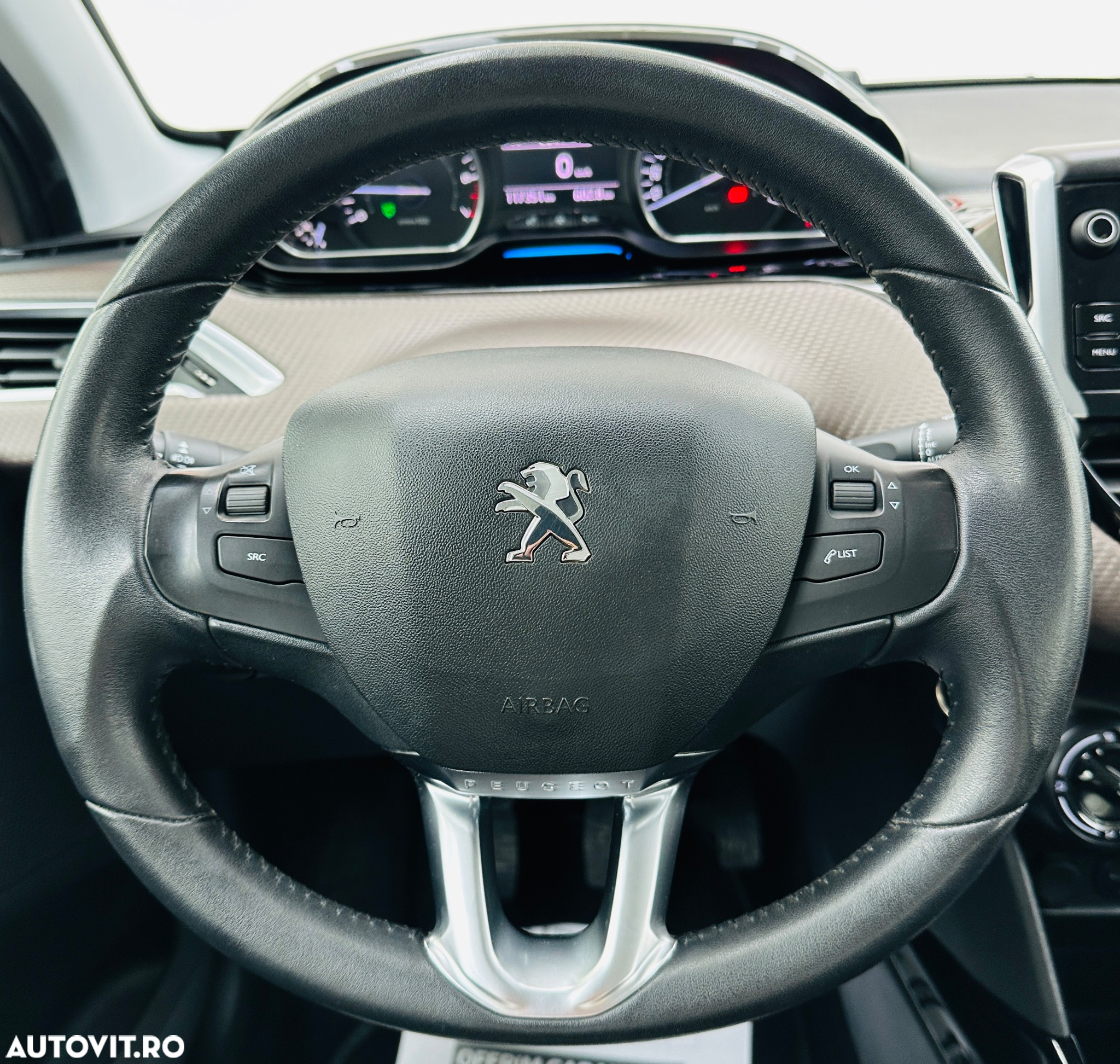 Peugeot 2008 - 29