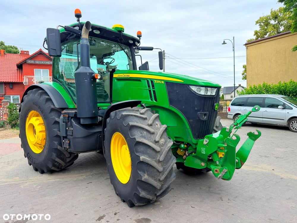John Deere 7270R - 9