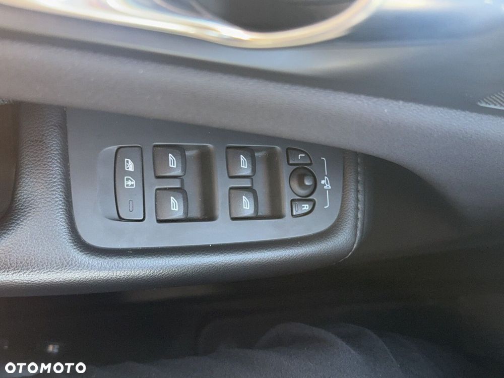 Volvo XC 60 - 16