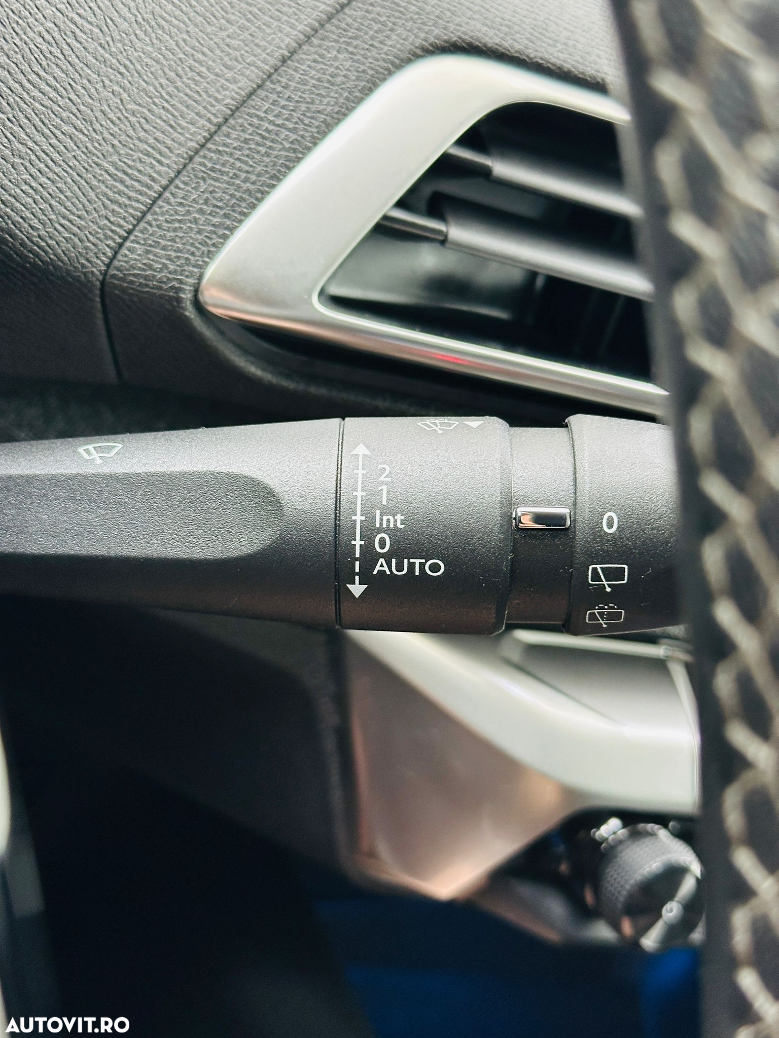 Peugeot 3008 - 37