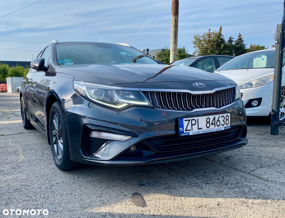 Kia Optima - 2