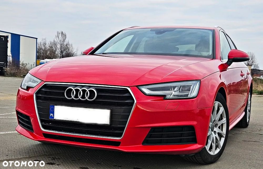 Audi A4 Avant 2.0 TDI ultra S tronic - 1