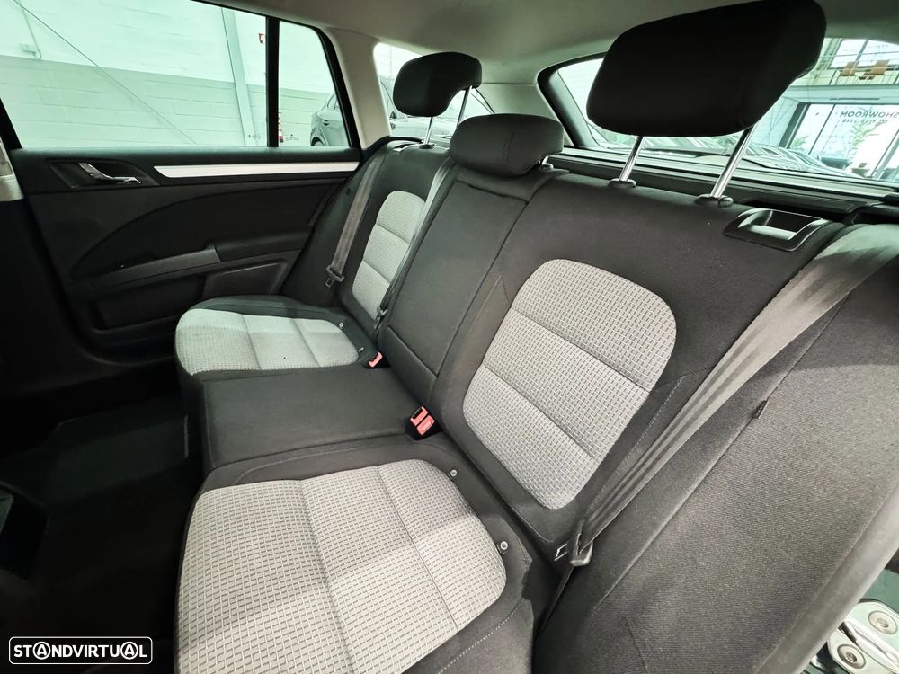 Skoda Superb Break 1.6 TDI Active Greenline - 25