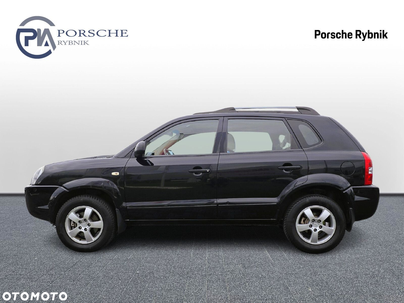 Hyundai Tucson - 2