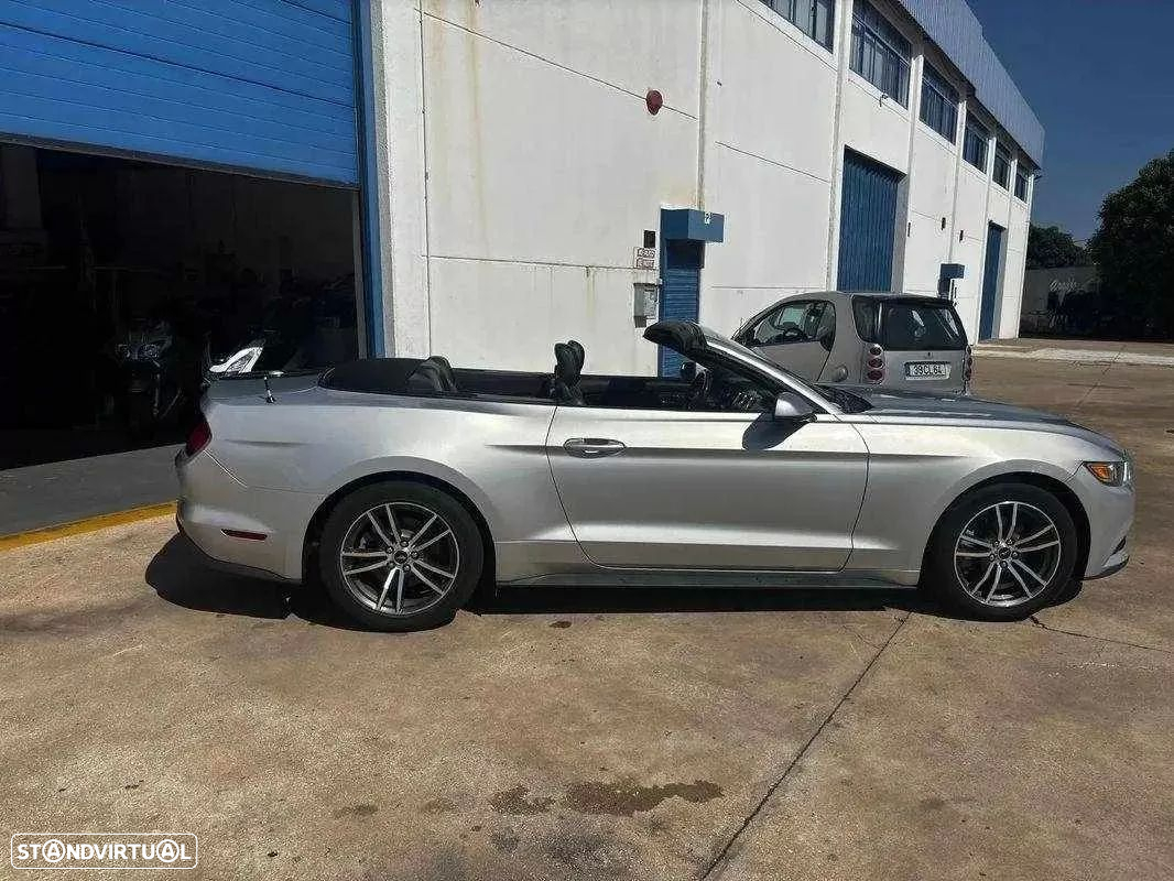 Ford Mustang Cabrio 2.3 Eco Boost - 7