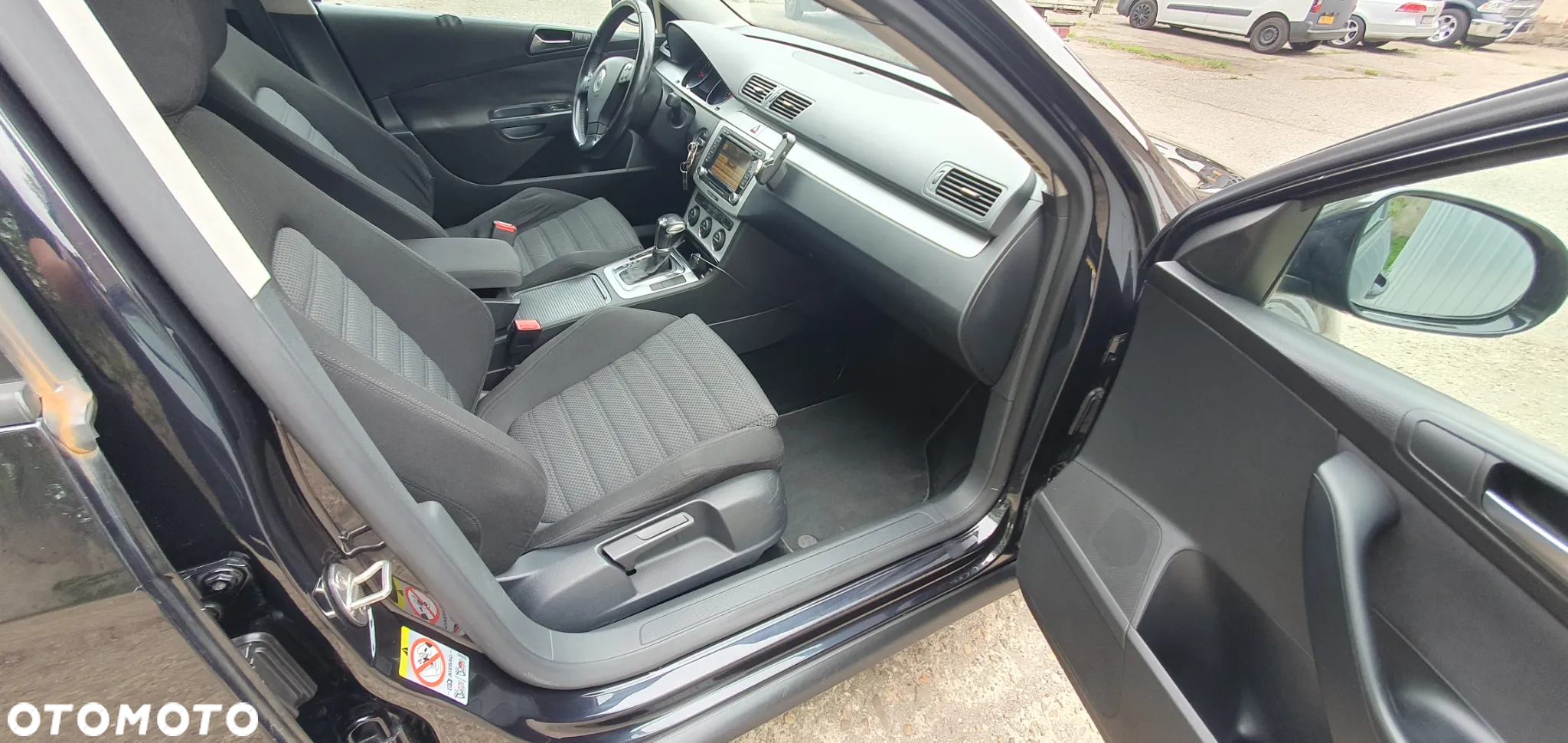 Volkswagen Passat 2.0 TDI Comfortline DSG - 8