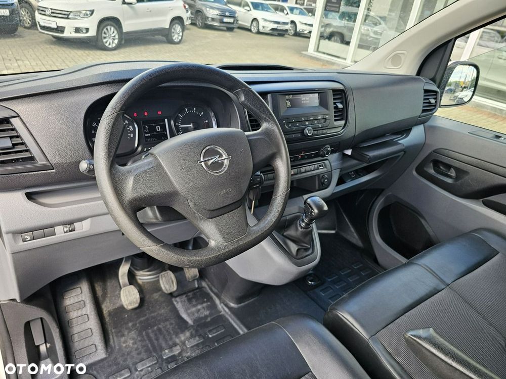 Opel Vivaro - 16