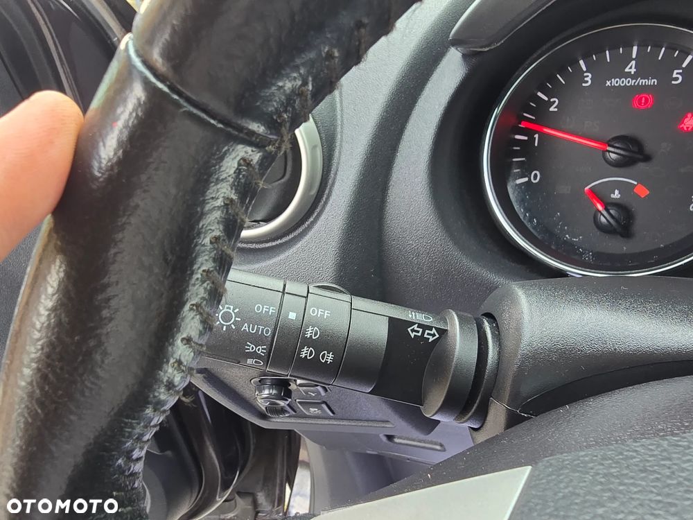 Nissan Qashqai 2.0 4 x 4 CVT tekna - 34