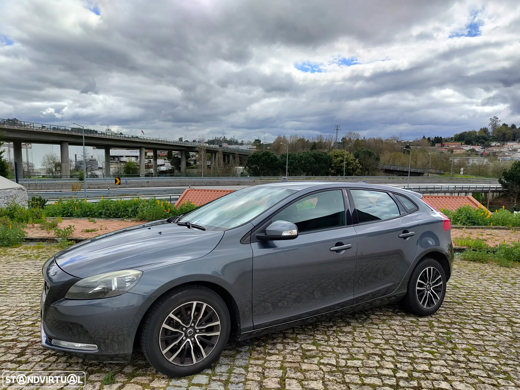 Volvo V40 1.6 D2 Kinetic - 5