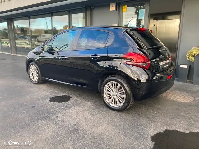 Peugeot 208 1.5 BlueHDi Signature - 7