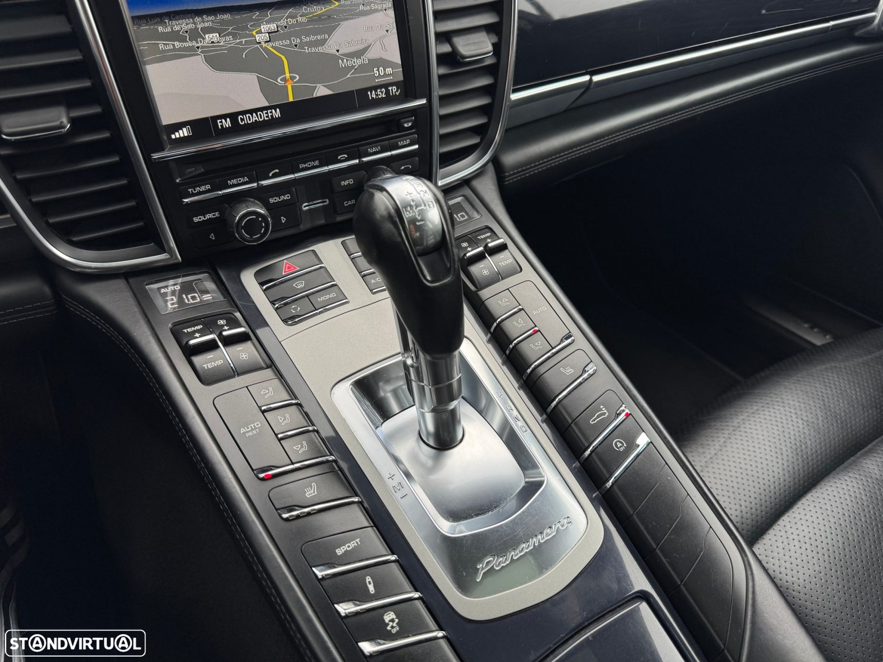 Porsche Panamera Platinum Edition - 15