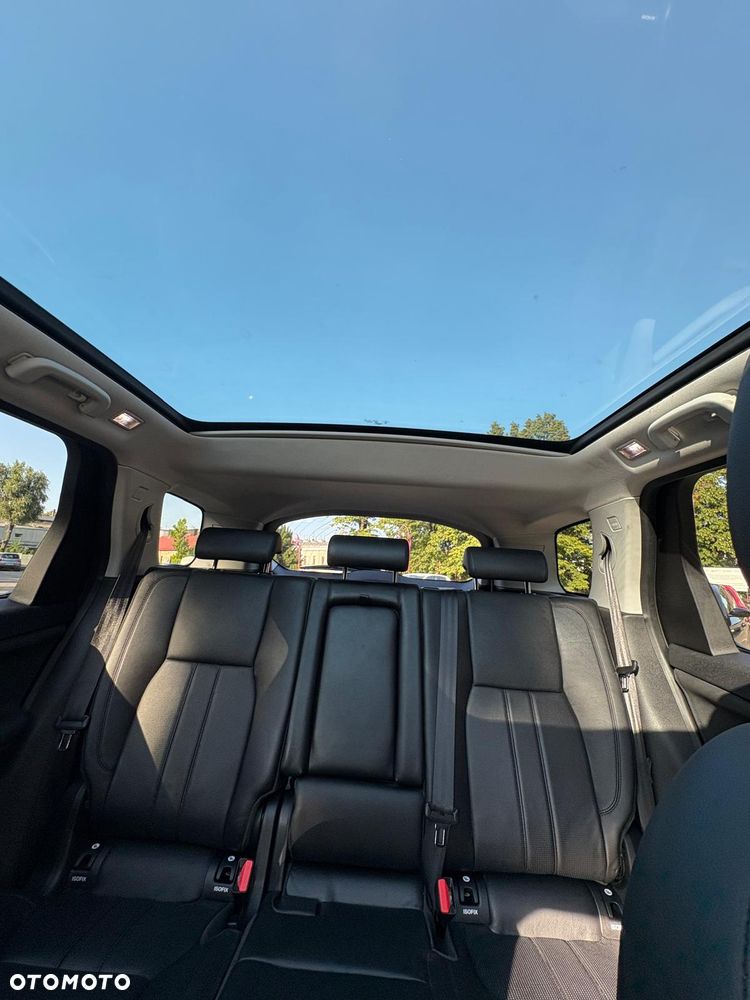 Land Rover Discovery Sport 2.0 TD4 HSE - 9