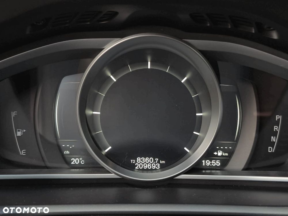 Volvo V40 D3 Drive-E R-Design Kinetic - 21