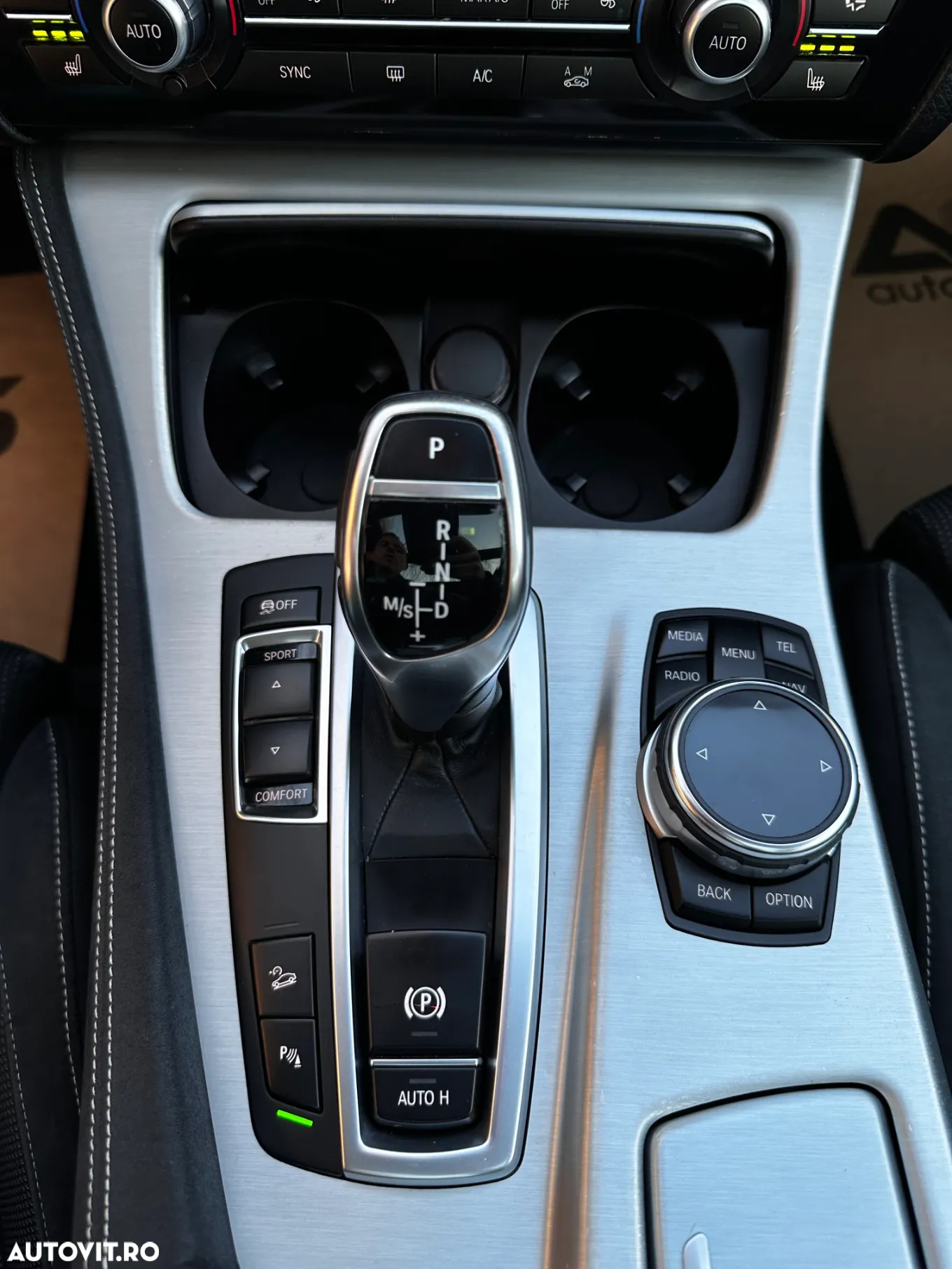 BMW Seria 5 535d xDrive Touring Sport-Aut. - 30