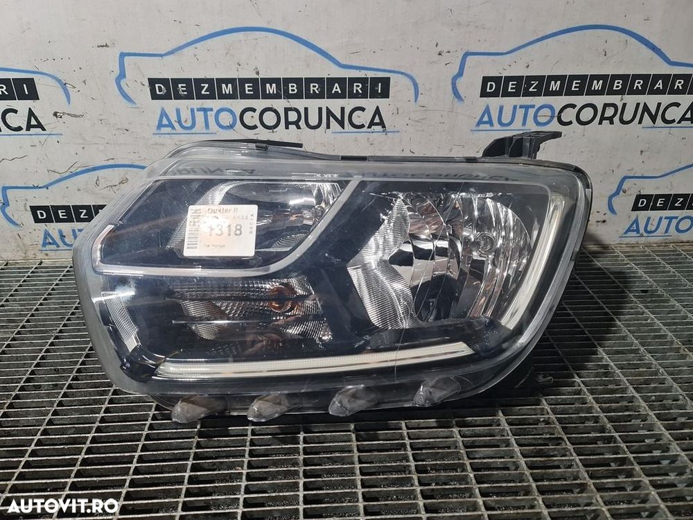 Far Stanga Dacia Duster II 2018 - 2021 SUV 4 Usi (1318) Fara xenon - 1