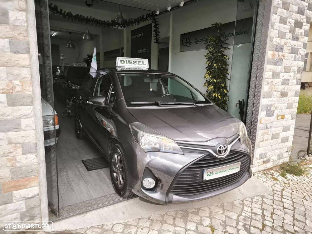 Toyota Yaris 1.4 D-4D Exclusive - 2