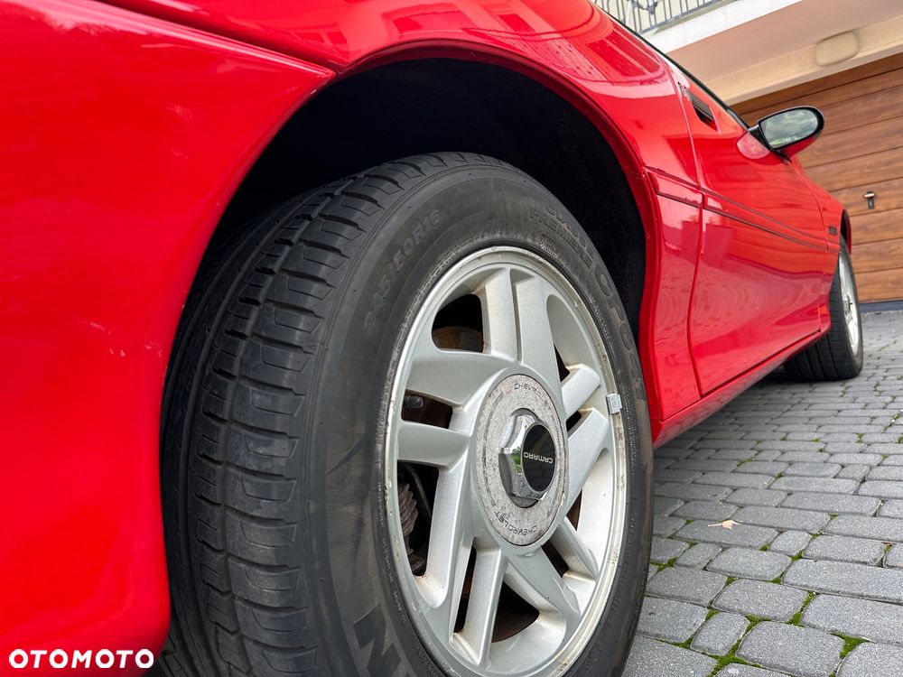 Chevrolet Camaro - 22