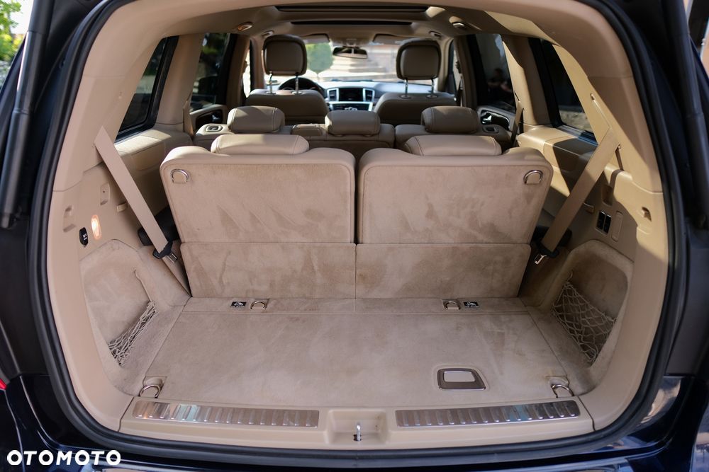 Mercedes-Benz GL 450 - 17