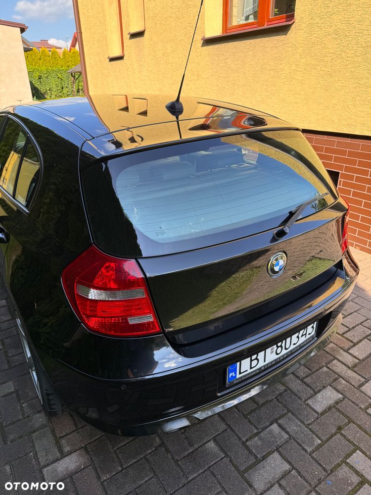 BMW Seria 1 120i - 5