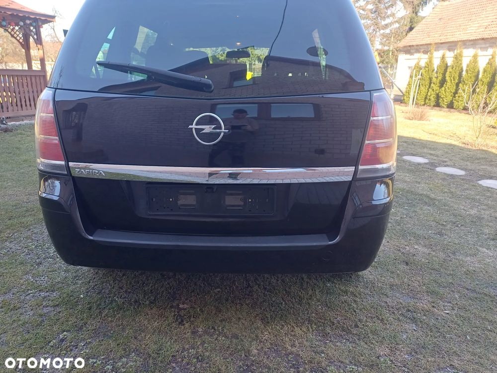 Opel Zafira 1.6 - 7