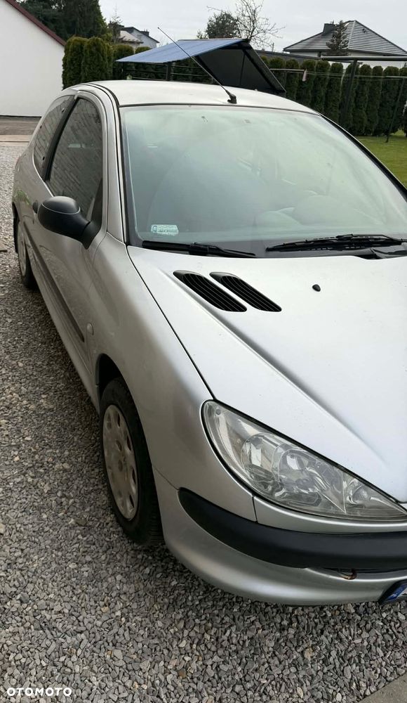 Peugeot 206 - 6