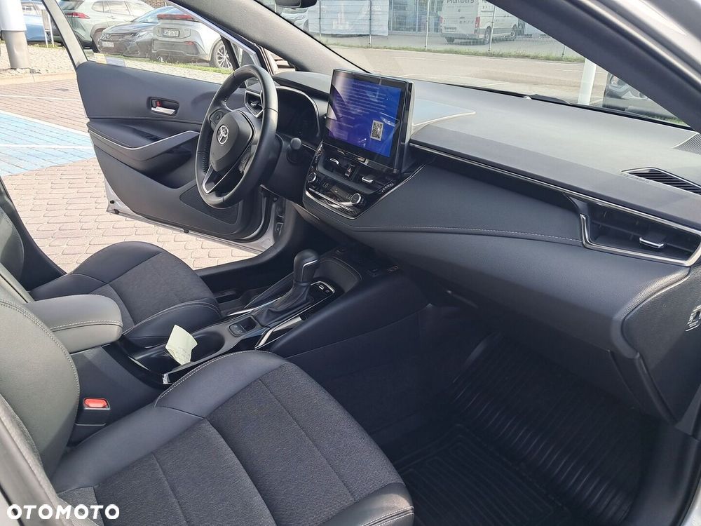 Toyota Corolla 1.8 Hybrid Style - 16