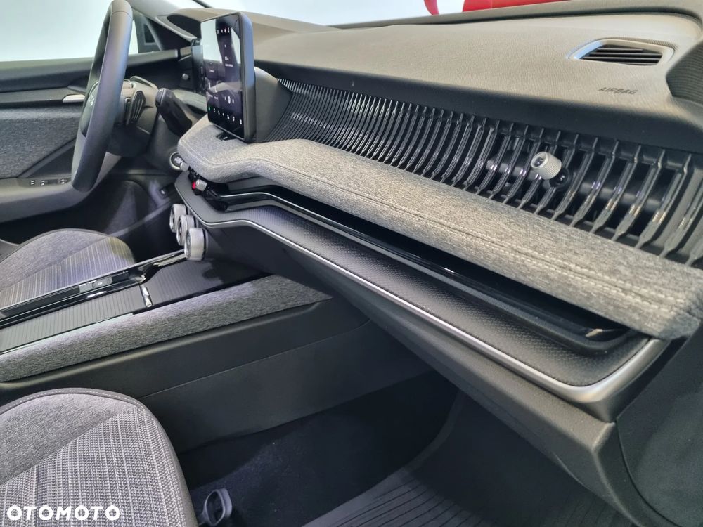 Skoda Superb 2.0 TSI Drive DSG - 25