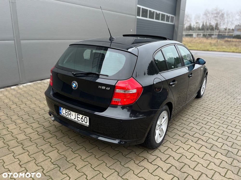 BMW Seria 1 118d DPF - 15