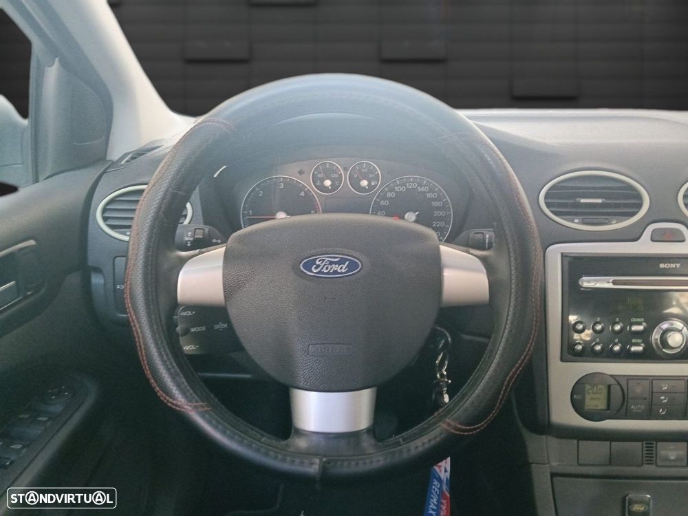 Ford Focus 1.6 TDCi Titanium - 11