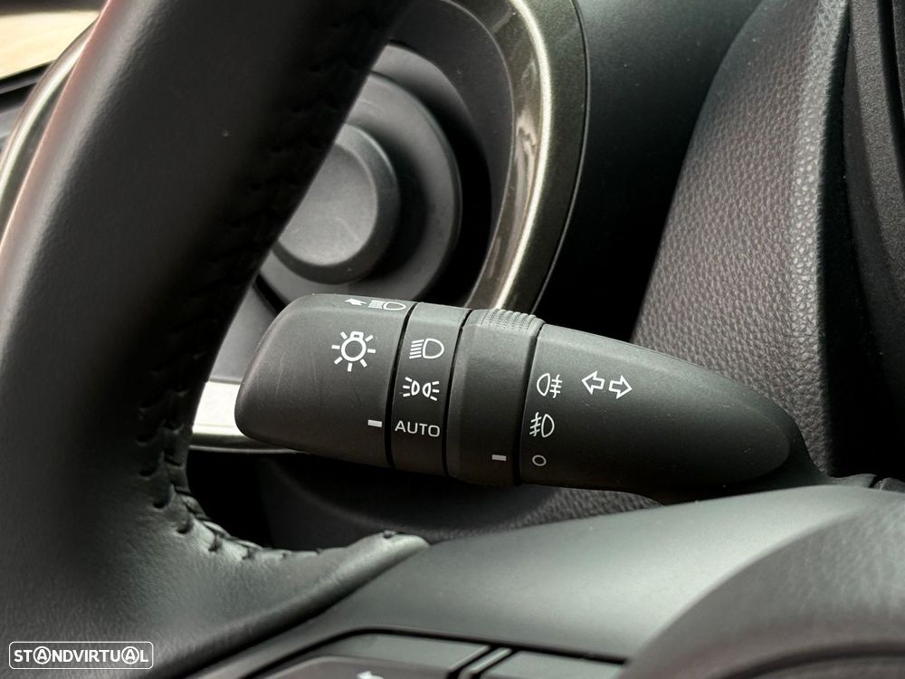Toyota Aygo X 1.0 Play CVT - 11