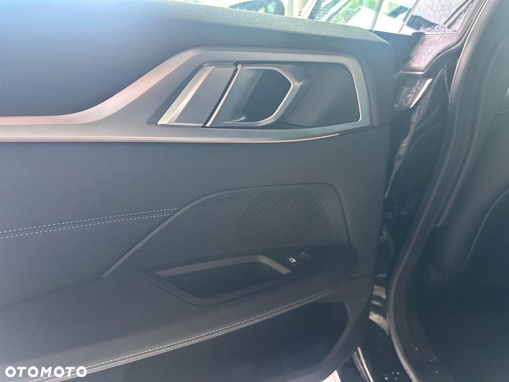 BMW Seria 4 420d xDrive mHEV - 18