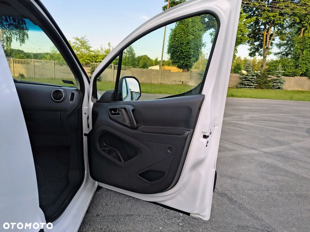 Citroën Berlingo Klimatyzacja Elektryka Furgon 3os. Nowy Rozrząd Serwis - 13