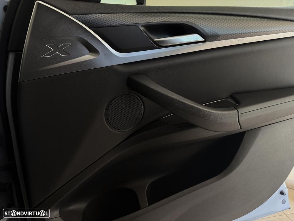 BMW X3 30 e xDrive Pack M - 43