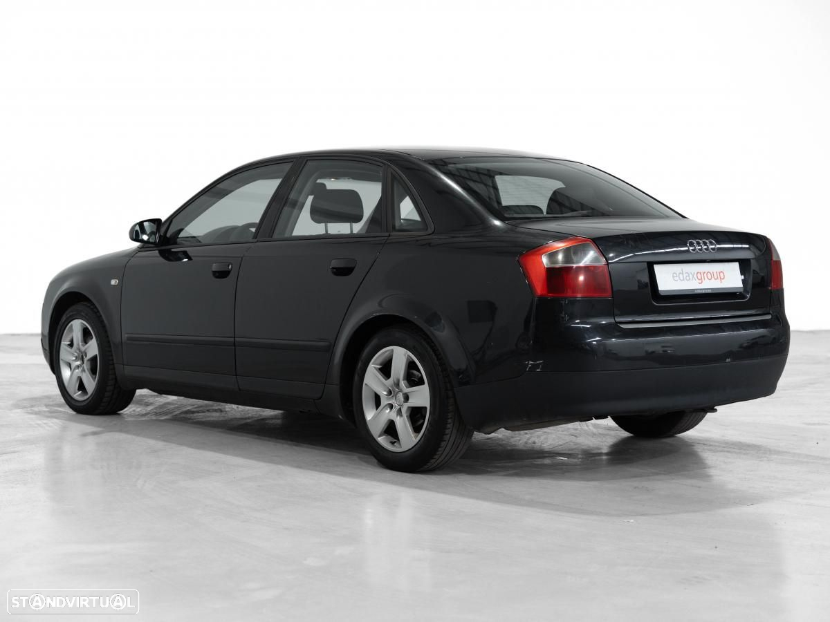 Audi A4 - 4