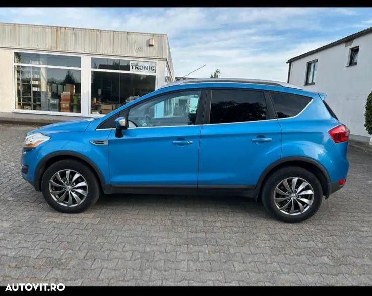 Ford Kuga 2.0 TDCi 4x4 Titanium - 27