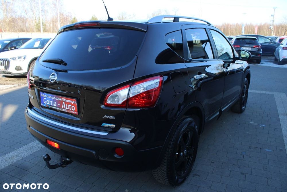 Nissan Qashqai - 13