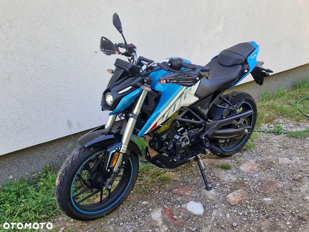 VOGE R125 - 2