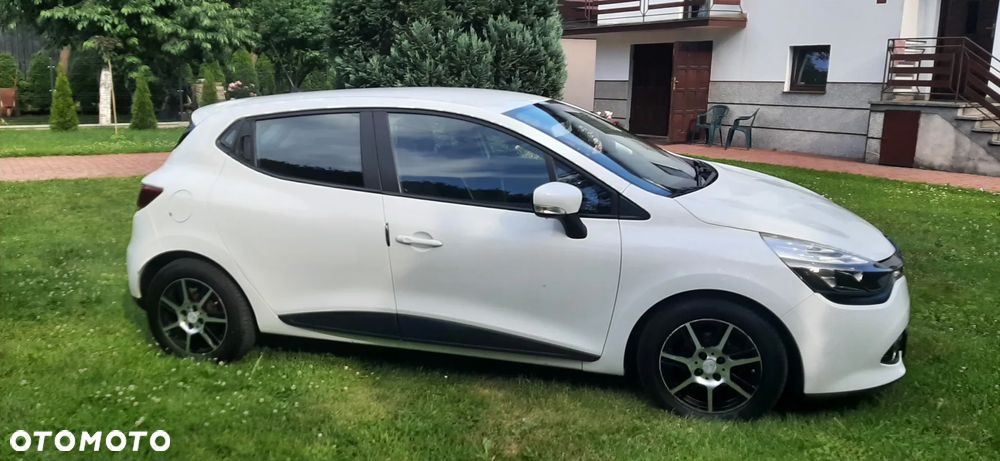 Renault Clio - 14