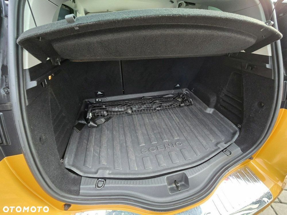 Renault Scenic ENERGY TCe 140 LIMITED - 26