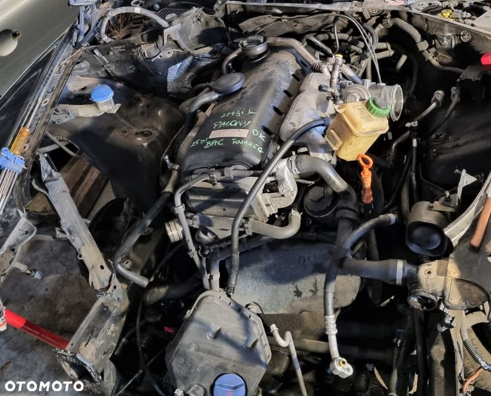 Silnik kompletny VW Touareg 2.5 TDI BAC - 2