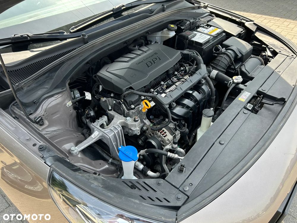 Hyundai i30 1.5 DPI Classic + - 18